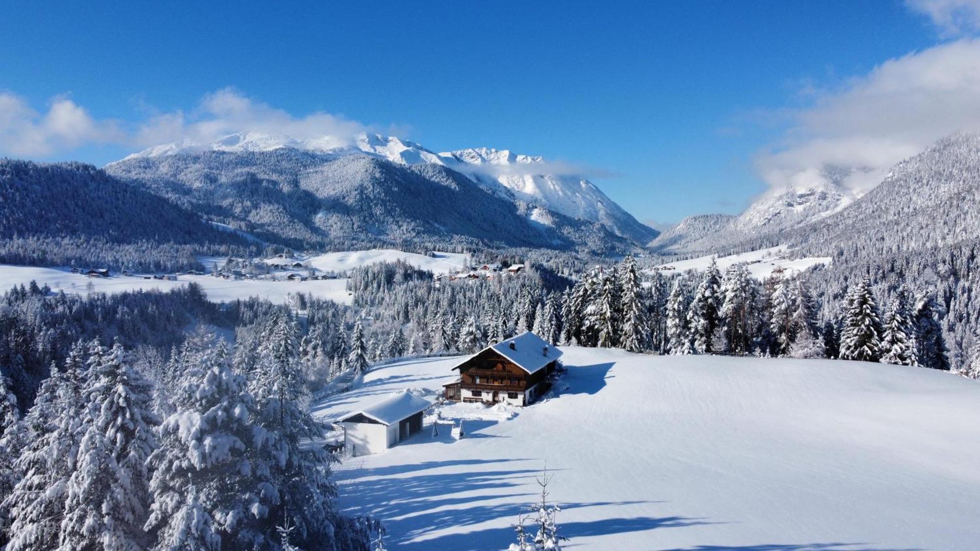 Bauernhaus Durrahof Steinberg am Rofan ภายนอก รูปภาพ